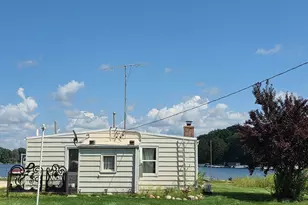 48696 Main St, Lawrence, MI 49064 - Photo 6
