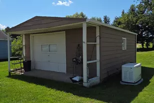 48696 Main St, Lawrence, MI 49064 - Photo 8