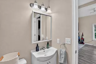 3192 W Michigan Ave W, Battle Creek, MI 49037 - Photo 28