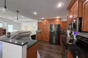 5373 Meadow Run Dr SW, Wyoming, MI 49509 - Photo 12