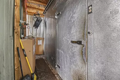 111 & 107 W Ludington Avenue, Ludington, MI 49431 - Photo 28