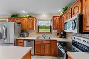 70345 Deer Run, Edwardsburg, MI 49112 - Photo 2
