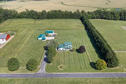 70345 Deer Run, Edwardsburg, MI 49112 - Photo 10