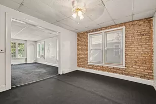 1088 Ogden Ave, Benton Harbor, MI 49022 - Photo 12