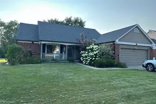 5017 Saffron Dr, Troy, MI 48085 - Photo 2