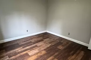 5017 Saffron Dr, Troy, MI 48085 - Photo 36