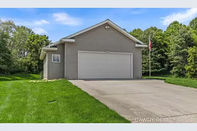 4563 Redbud Court, Middleville, MI 49333 - Photo 4