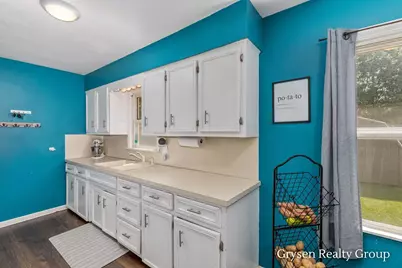 2141 Avon Avenue SW, Wyoming, MI 49519 - Photo 6