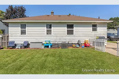 2141 Avon Avenue SW, Wyoming, MI 49519 - Photo 18