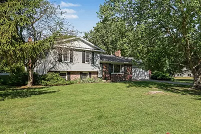301 Sherman Drive, Marshall, MI 49068 - Photo 2