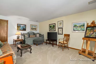 2116 Shetland Drive NE, Grand Rapids, MI 49505 - Photo 30