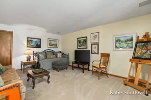 2116 Shetland Dr NE, Grand Rapids, MI 49505 - Photo 30