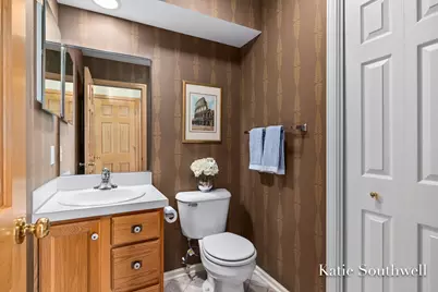 2116 Shetland Drive NE, Grand Rapids, MI 49505 - Photo 26