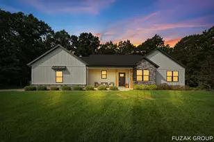4154 Meyer Dr, Hamilton, MI 49419 - Photo 4