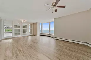 8200 E Jefferson Ave, Detroit, MI 48214 - Photo 14