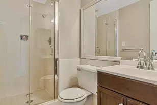 8200 E Jefferson Ave, Detroit, MI 48214 - Photo 30