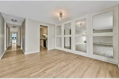 8200 E Jefferson Avenue #610, Detroit, MI 48214 - Photo 16