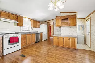 69205 Garver Lake Rd, Edwardsburg, MI 49112 - Photo 10