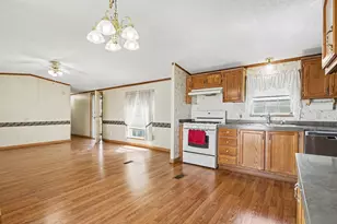 69205 Garver Lake Rd, Edwardsburg, MI 49112 - Photo 12