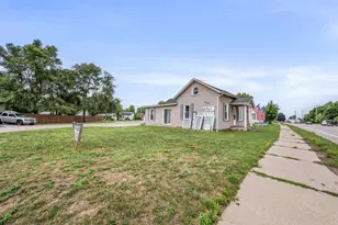 1103 N State St, Big Rapids, MI 49307 - Photo 4