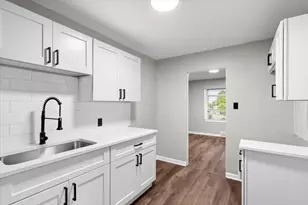 16682 Tracey St, Detroit, MI 48235 - Photo 6