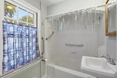 526 Montrose Avenue, Kalamazoo, MI 49008 - Photo 12