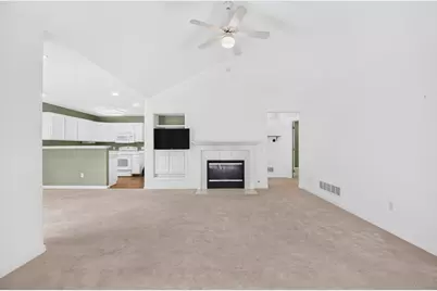 282 Ashton Lake Drive, Battle Creek, MI 49015 - Photo 12