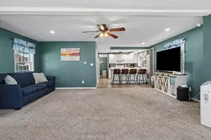745 Waterfront Dr, Coldwater, MI 49036 - Photo 8