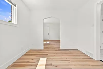 20024 Meyers Road, Detroit, MI 48235 - Photo 14