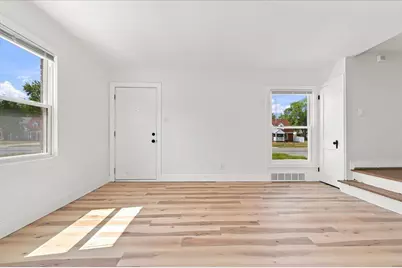 20024 Meyers Road, Detroit, MI 48235 - Photo 8