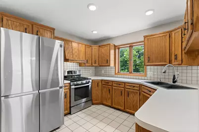 2630 Glencairin Drive NW, Grand Rapids, MI 49504 - Photo 16