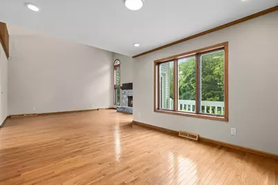 2630 Glencairin Drive NW, Grand Rapids, MI 49504 - Photo 14