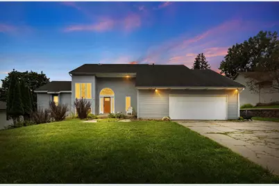 2630 Glencairin Drive NW, Grand Rapids, MI 49504 - Photo 2