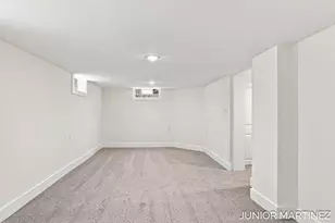 23 E 35th St, Holland, MI 49423 - Photo 34