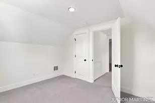 23 E 35th St, Holland, MI 49423 - Photo 32