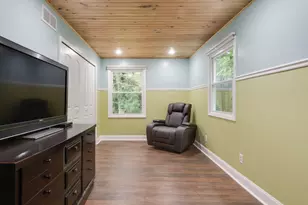 5881 E Hj Ave, Kalamazoo, MI 49048 - Photo 18