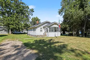 36 S 28th St, Battle Creek, MI 49015 - Photo 2