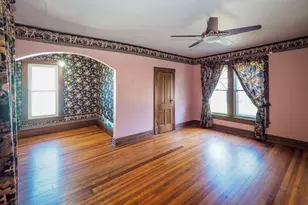 210 S Elm St, Three Oaks, MI 49128 - Photo 28