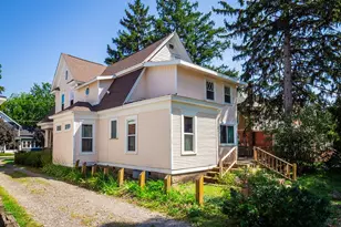 210 S Elm St, Three Oaks, MI 49128 - Photo 40