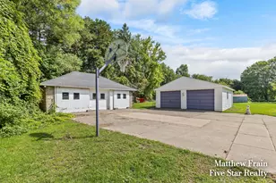 357 Leonard St NW, Grand Rapids, MI 49534 - Photo 40