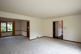154 Jennings Rd, Battle Creek, MI 49015 - Photo 8