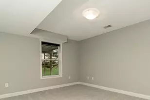 5450 W Heathwood Dr SE, Kentwood, MI 49512 - Photo 20