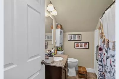 1324 E North Street, Jackson, MI 49202 - Photo 10