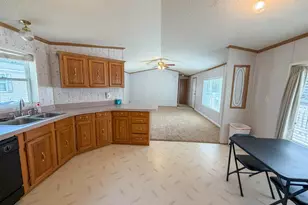 5048 Valentine St, Muskegon, MI 49442 - Photo 6