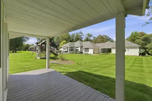 1920 High Meadow S, Niles, MI 49120 - Photo 30