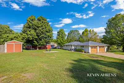 2414 Barry Street, Hudsonville, MI 49426 - Photo 8