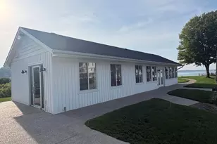 12355 Bayview Dr, Wayland, MI 49348 - Photo 16