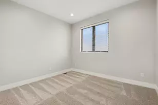 6011 Port View Dr SE, Grand Rapids, MI 49512 - Photo 18