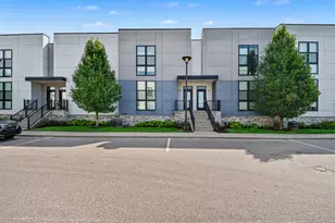6018 Port View Dr SE, Grand Rapids, MI 49512 - Photo 2
