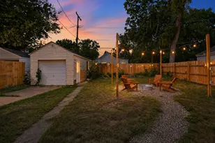 326 W Robert Ave, Hazel Park, MI 48030 - Photo 8